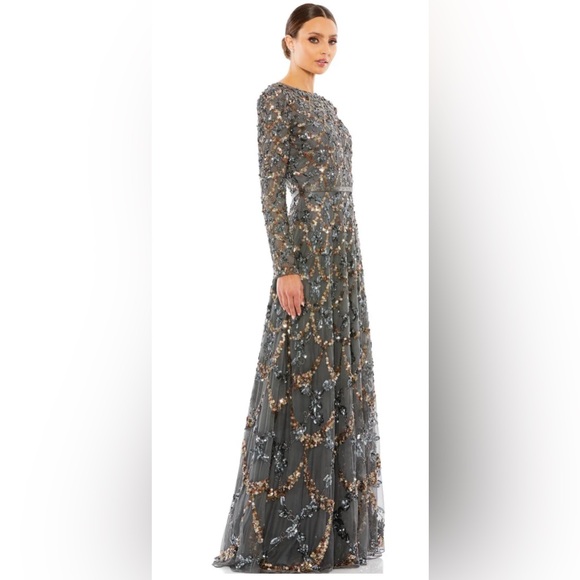 Lattice sequined illusion neckline long sleeve A-line gown - Picture 4 of 12